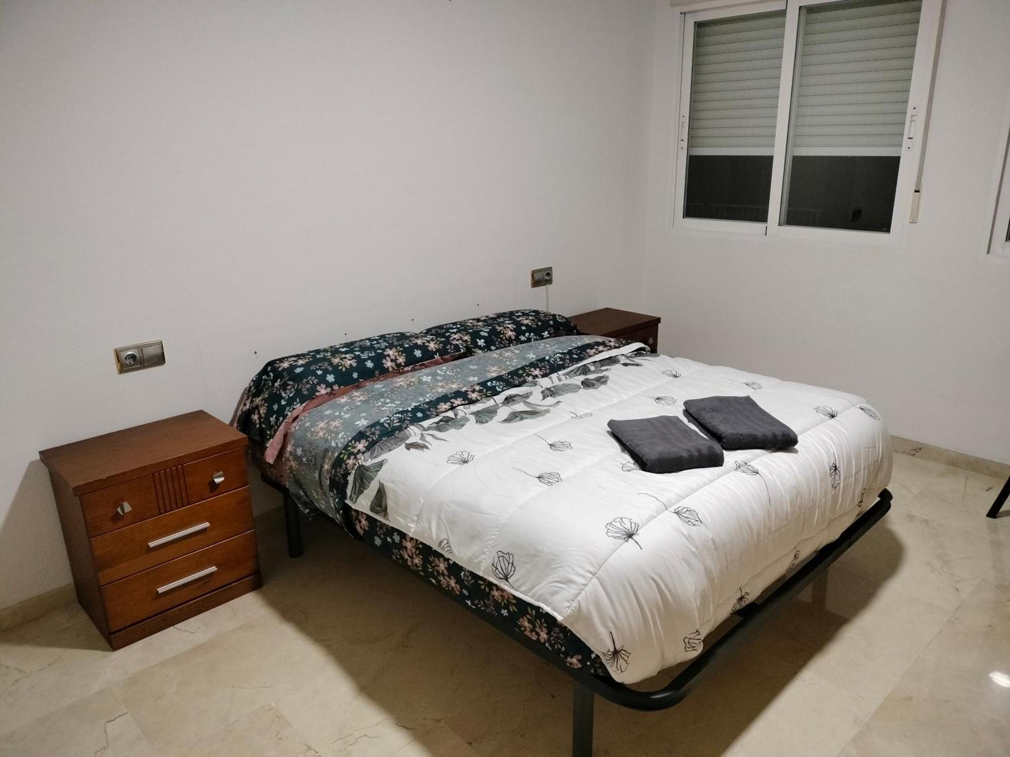 Appartement Holiday Centre Deluxe à Alicante Extérieur photo